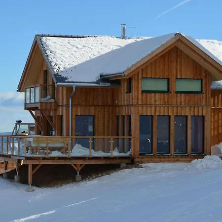 Tolles Mit Sauna Und Whirlpool By Interhome 度假居