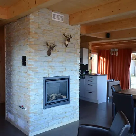 度假居 Tolles Mit Sauna Und Whirlpool By Interhome
