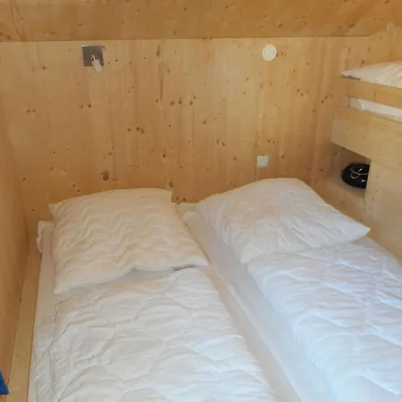 度假居 Tolles Mit Sauna Und Whirlpool By Interhome *